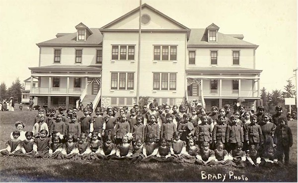 tulalip.jpg (82360 bytes)