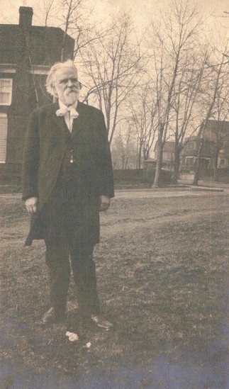 1919.jpg (58571 bytes)