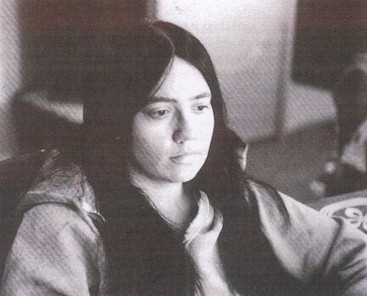 d18-rose1.jpg (30282 bytes)