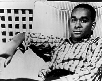 wright1933.jpg (34033 bytes)